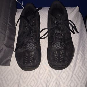 Black Kobe Bryant mentality basketballs shoes